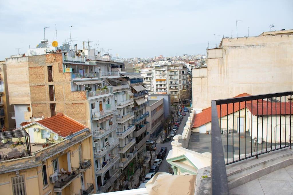 Bedcity Apartment In The Center Of Thessaloniki Exterior foto